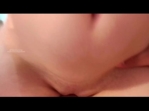 ❤️ E moe ana i roto i te rūma o taku tuahine ka oho ake ahau Homemade porn i porn mi.teencumpot.ru ❤